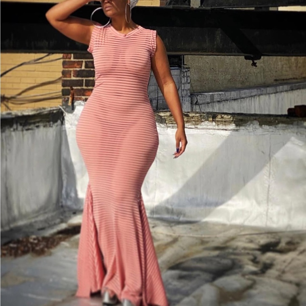 Elegant Pink Striped Maxi Dress